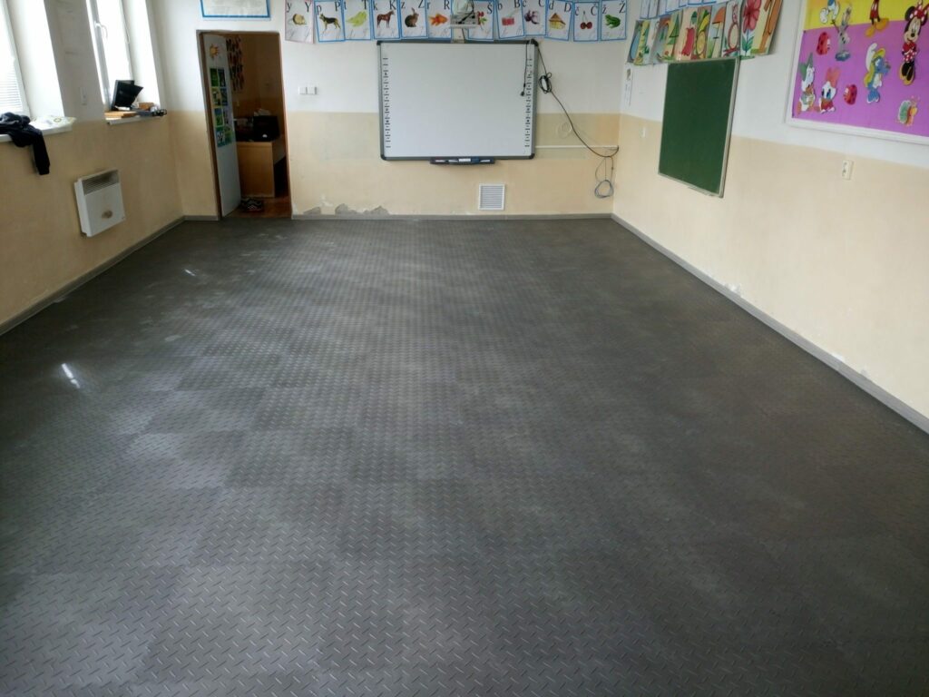 Escuela primaria, Eslovaquia
