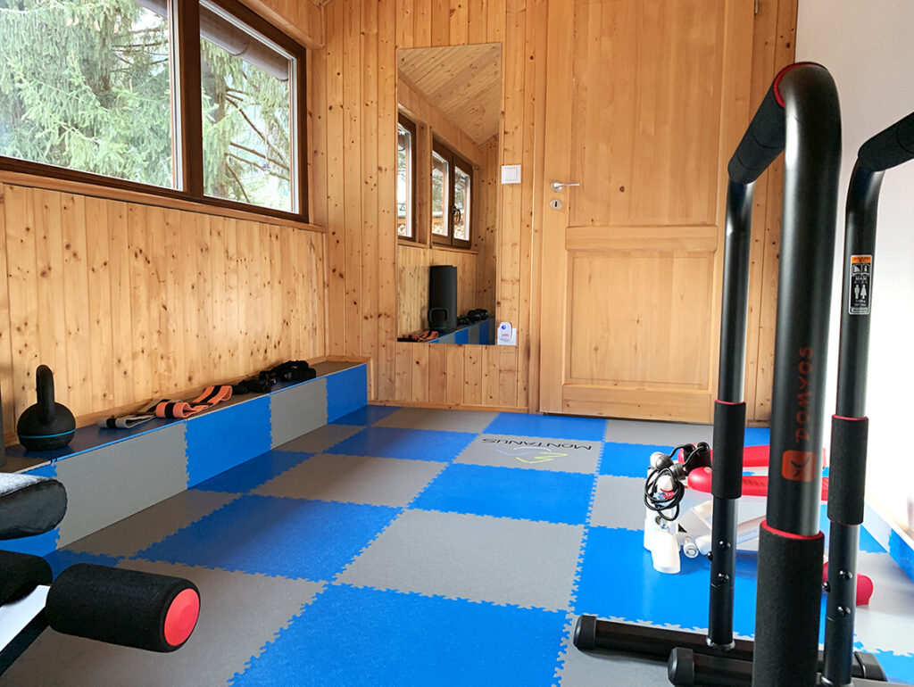 Gimnasio en los Apartamentos Montanus, Chequia