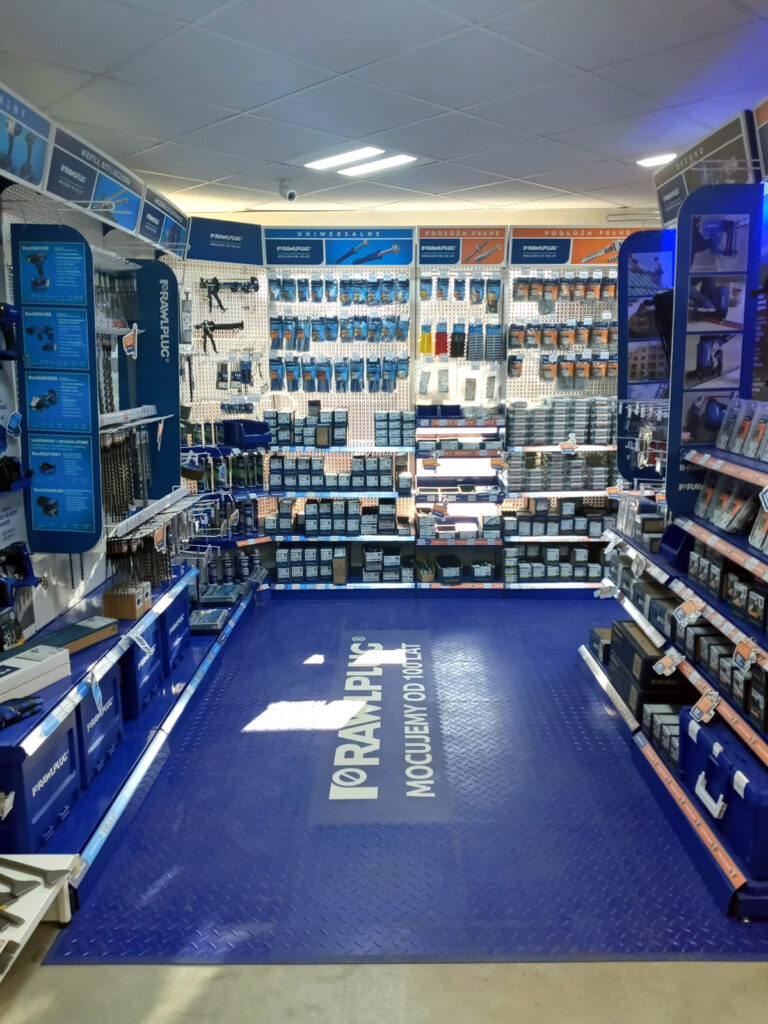 Tienda de ventas, Polonia
